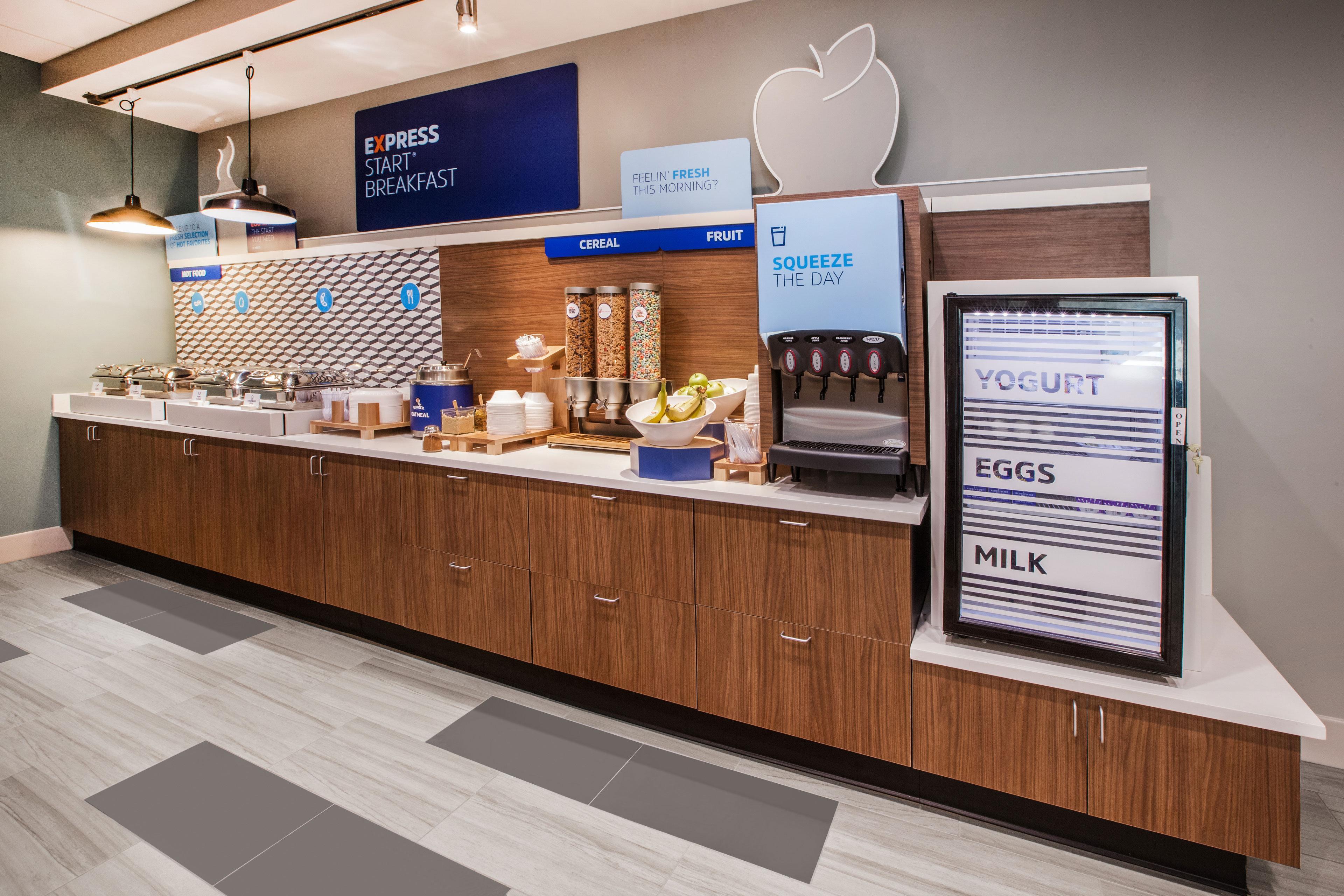 Holiday Inn Express Milwaukee - West Medical Center By Ihg Wauwatosa Exteriör bild